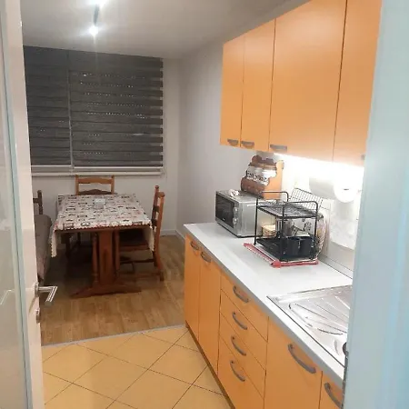 Ines Apartam דירה