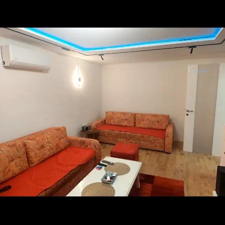 דירה Ines Apartam *